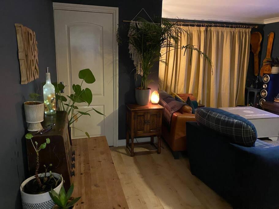 Holiday home Cheerful 3-bed Detached *