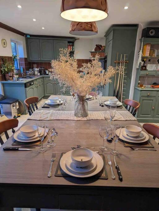 Cheerful 3-bed Detached * Nottingham