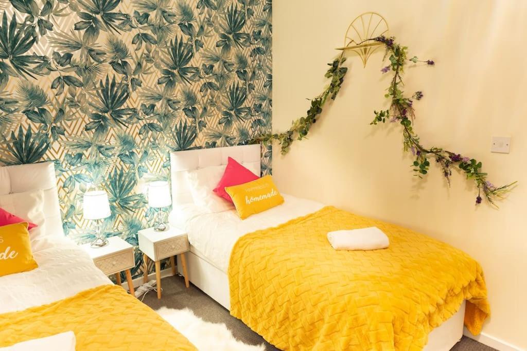 Villa Bakerville - In Osier - 3 Bed Nottingham