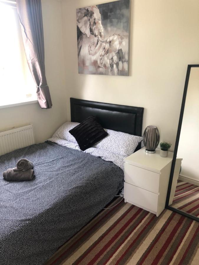 Cozy Small Double In Quiet Cul-de-sac Guest house *