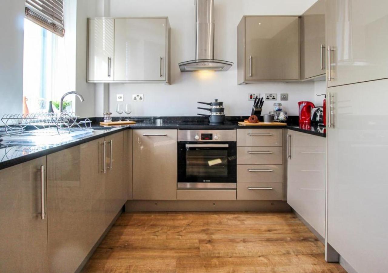 Apartment Beautiful Three Bed Flat In Centre