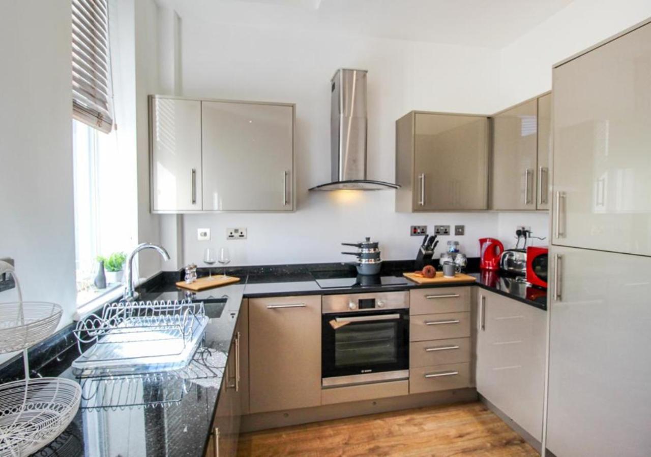 Apartment Beautiful Three Bed Flat In Centre