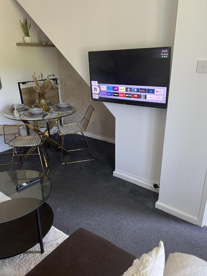 Charming 2 Bed House - Family Friendly