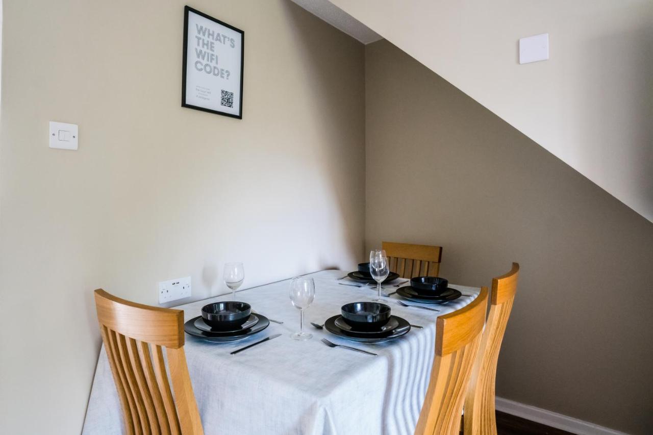 Cosy Centre Townhouse Apartment *