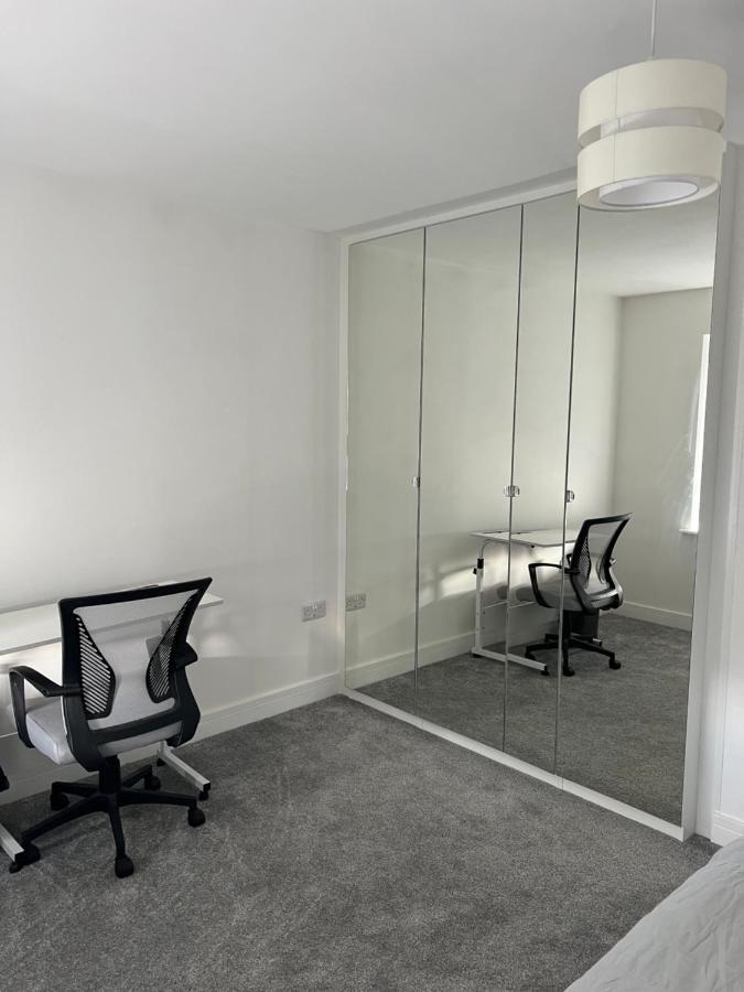 Private Deluxe Near Hospital