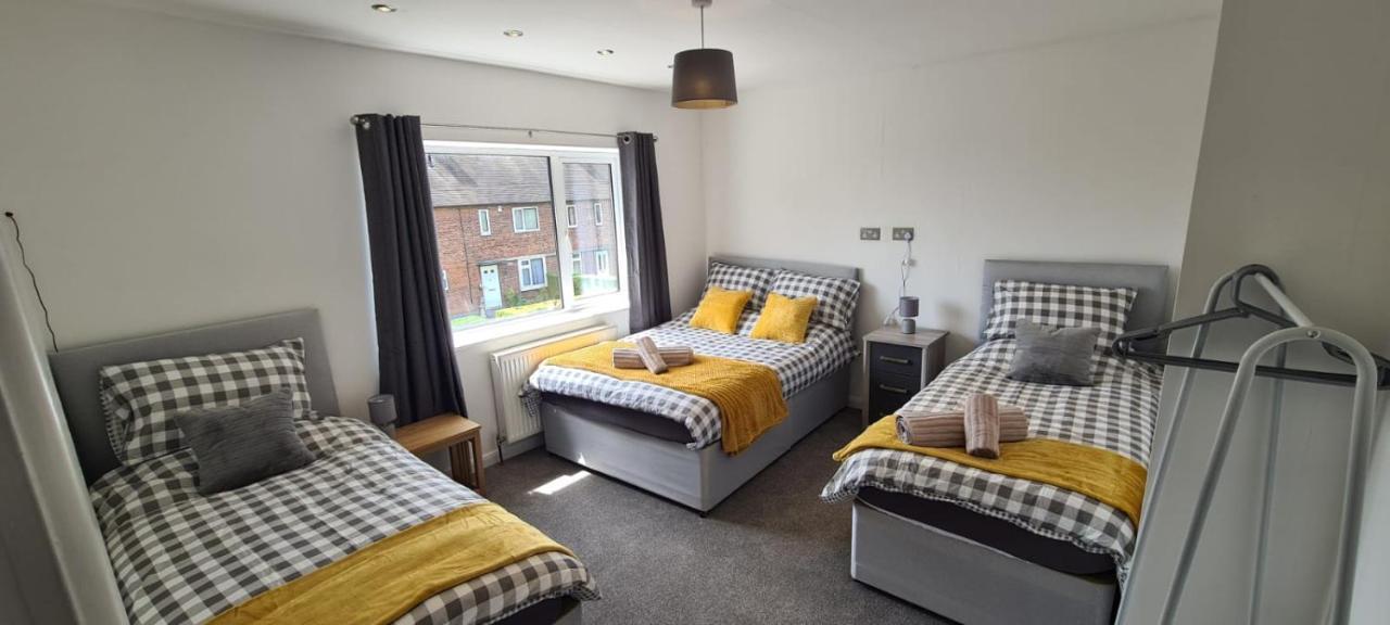 Apartamento Well Presented 3 Bed House- 9 Guests - Great For Leisure Or Contractors -ng8 Postcode Nottingham