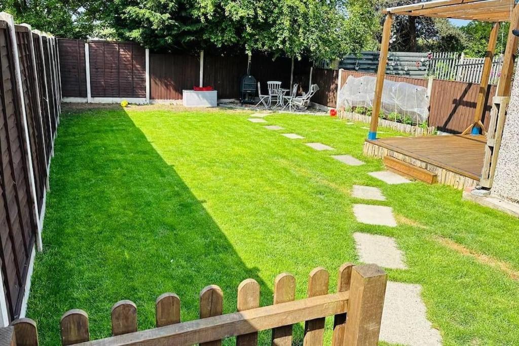 Stunning 3 Bed House Sleeps6 * Nottingham