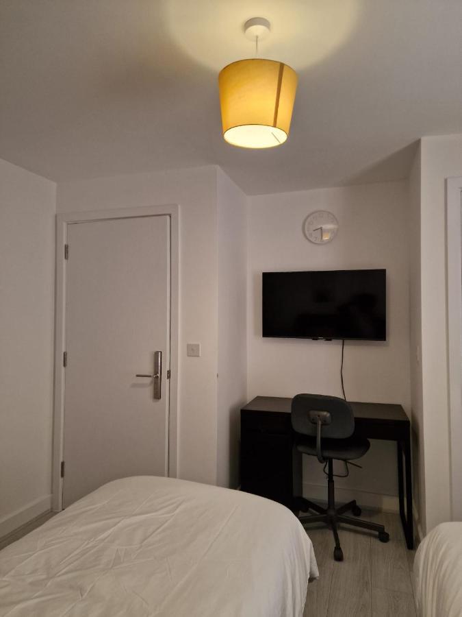 Blissful 2 Bed & Breakfast Nottingham