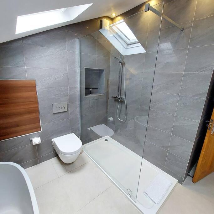 3 Bed Luxury Victorian With Hot Tub *