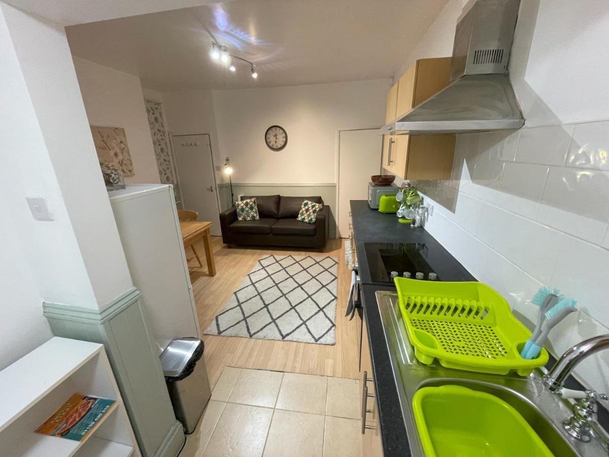 Apartment Self-contained Ground Floor Flat *