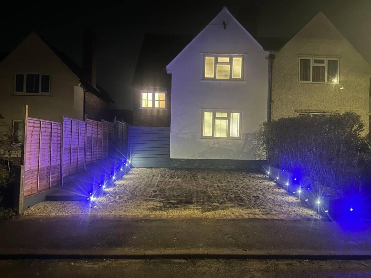 Charming 3-bed Minutes From Centre Holiday home Nottingham