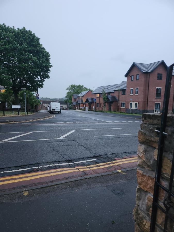 Woodborough Road Close To Apartment