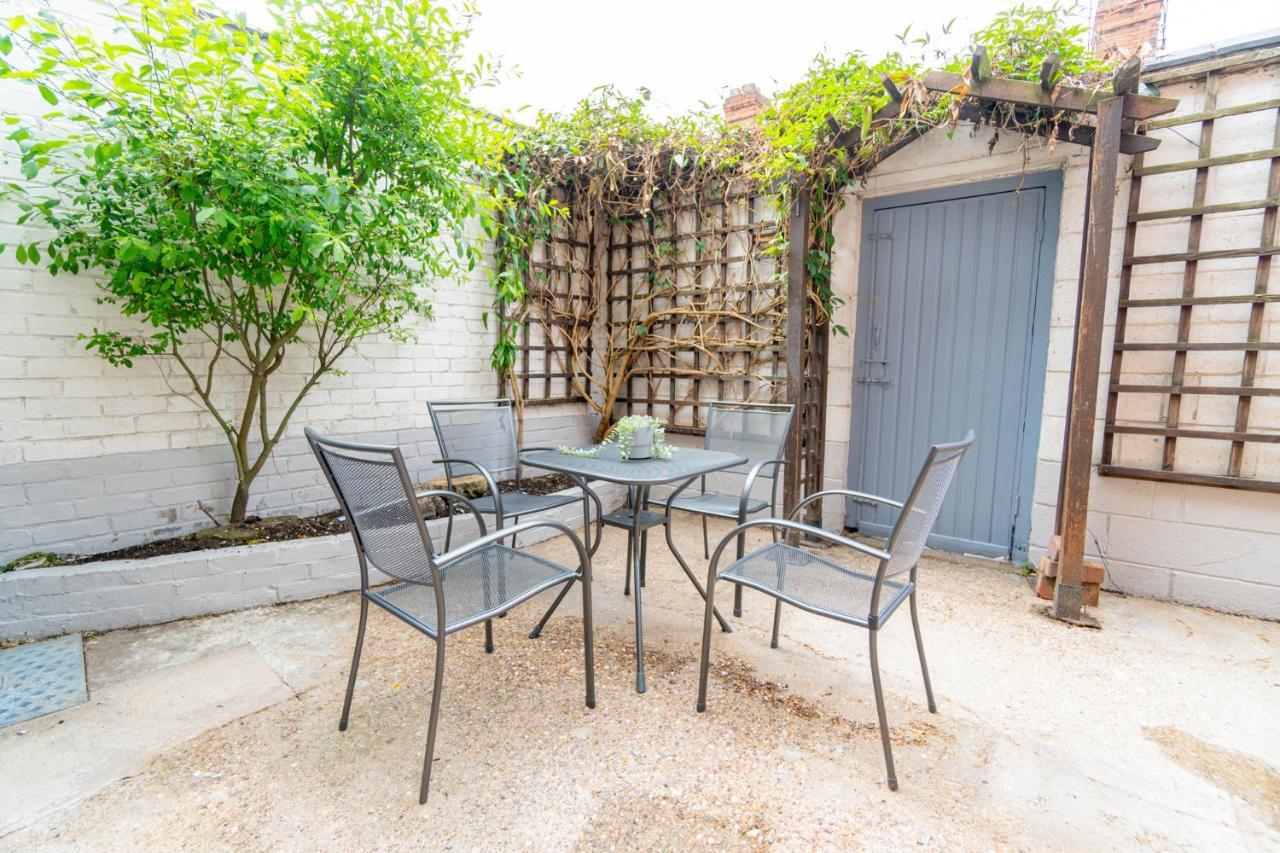Stylish 3 Bedroom House - Location Nottingham