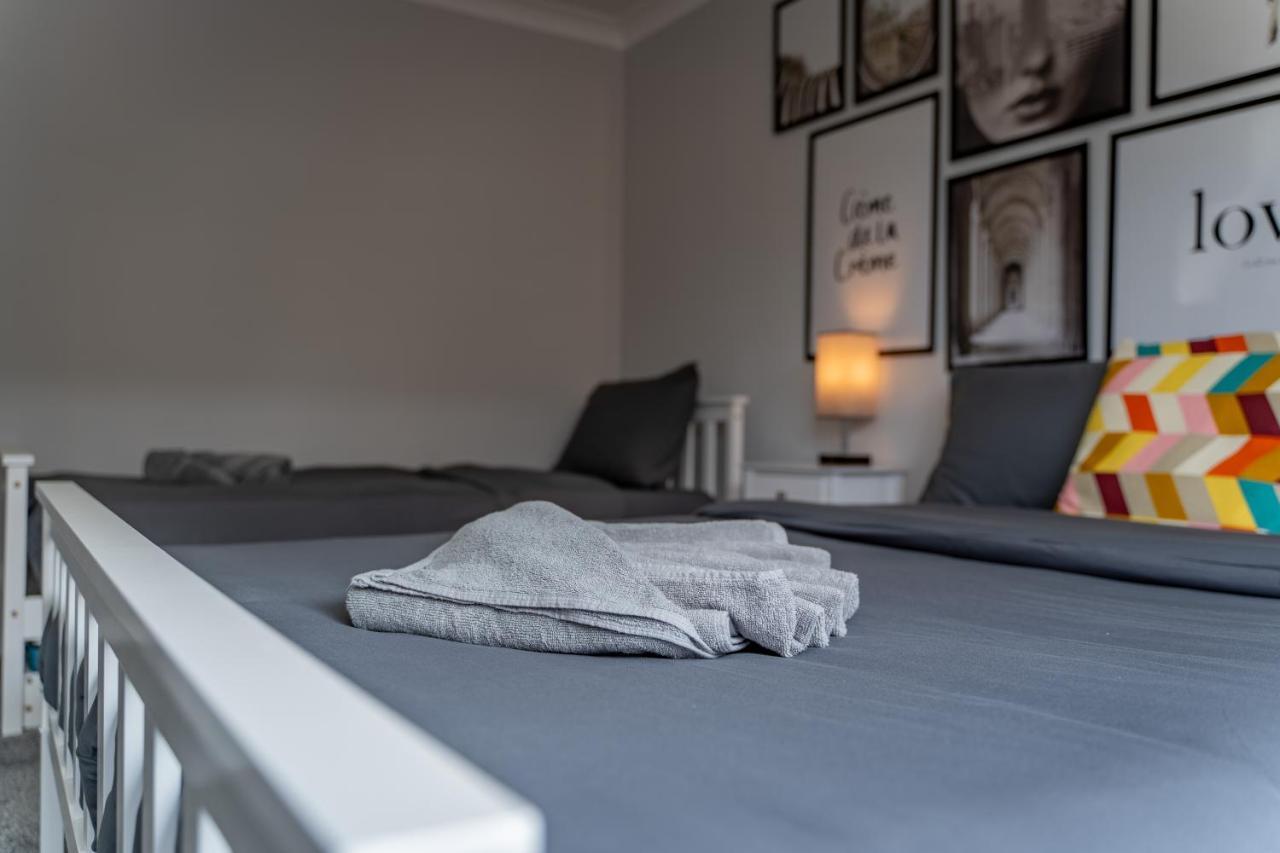 Holiday home Jodi's - Garden And Parking Nottingham