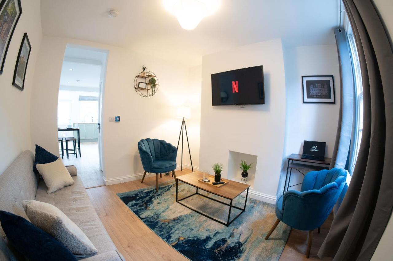 City Centre 2 Bed House Perfect For Contractors With Free Parking * Nottingham