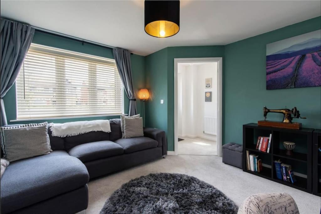 Charming 2 Bed In Edwalton *
