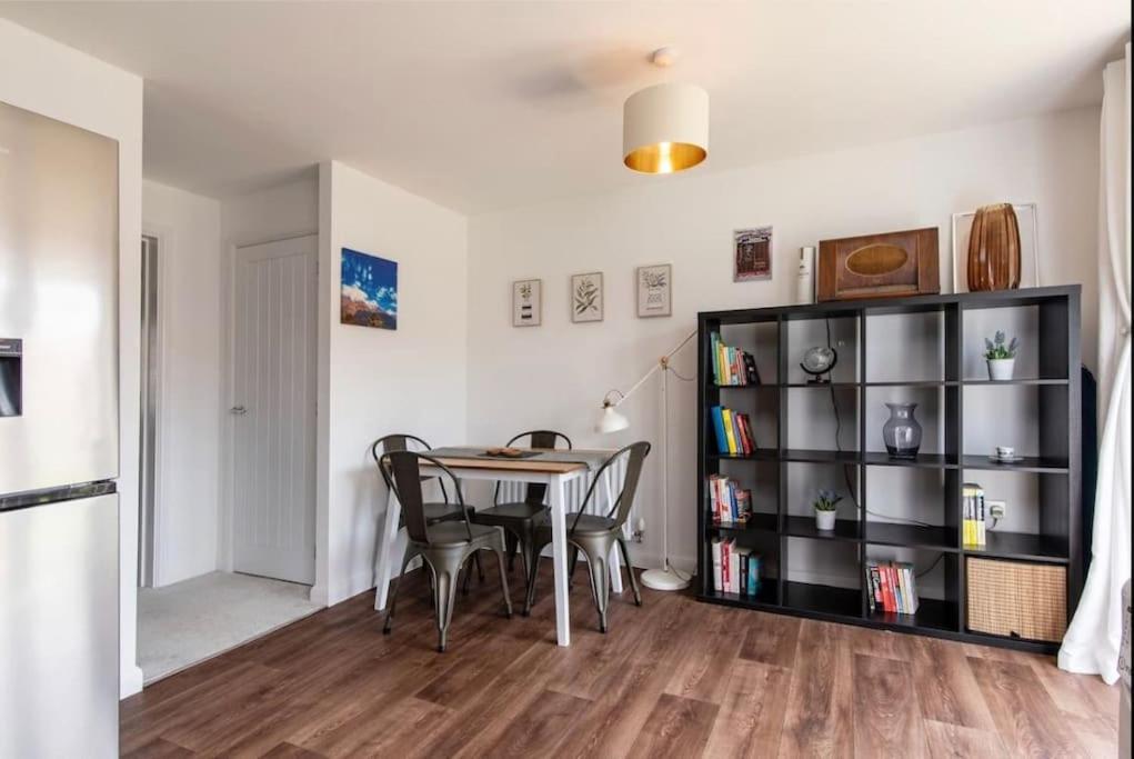 Holiday home Charming 2 Bed In Edwalton Nottingham