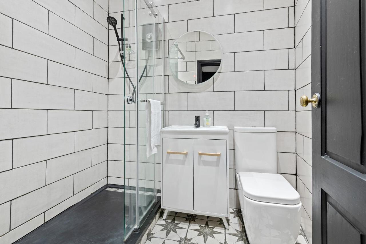 Hidden Retreat In The Heart Of The - 2 Bed *