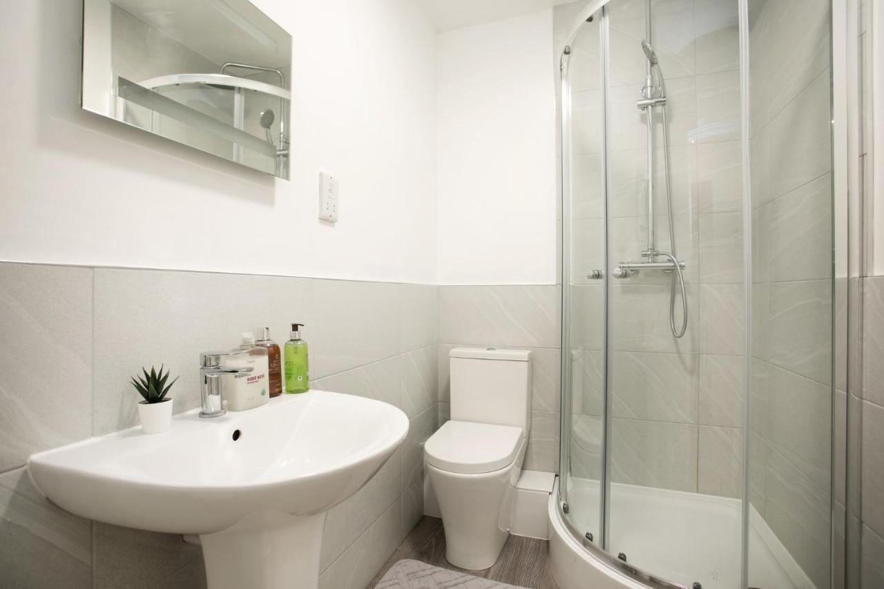 Spacious 2 Bedroom - 5 Mins From Qmc, Universities And Centre! Apartment Nottingham