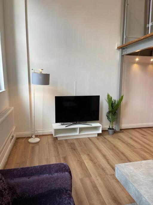 City Centre 2 Bed Duplex Flat Apartment *