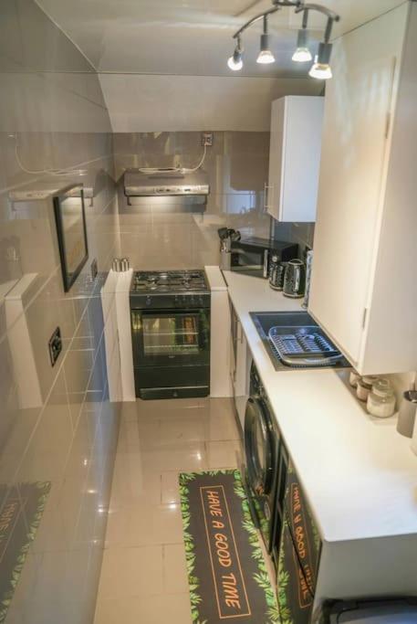 Entire In Apartment