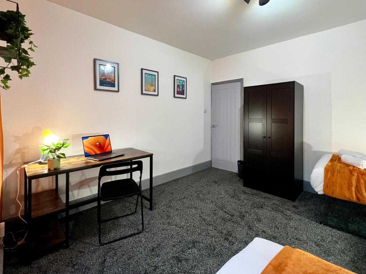 Holiday home St Michael's House - Great For Contractors Or Family Holidays