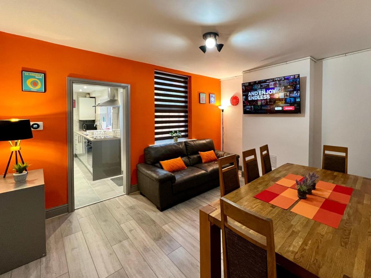 St Michael's House - Great For Contractors Or Family Holidays