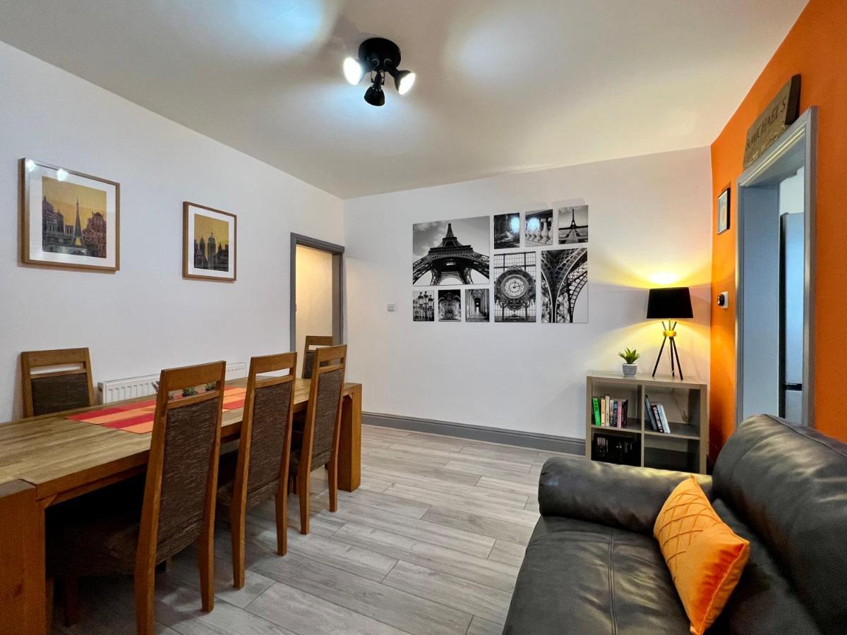 Holiday home St Michael's House - Great For Contractors Or Family Holidays