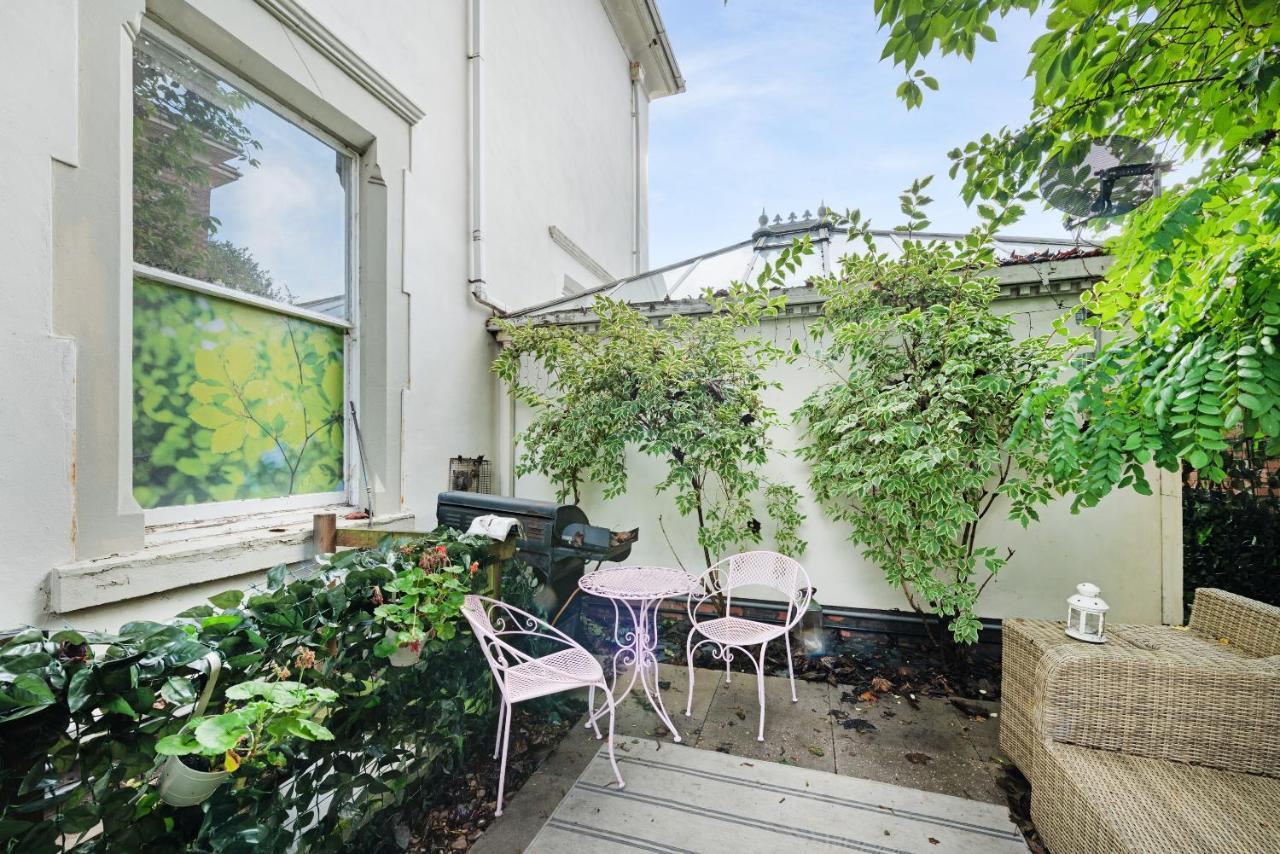 Spacious 2 Bedroom In Park Estate *