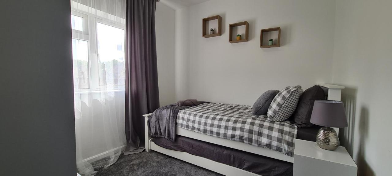 Apartment Cosy 3-Bedroom House In Aspley Nottingham Nottingham