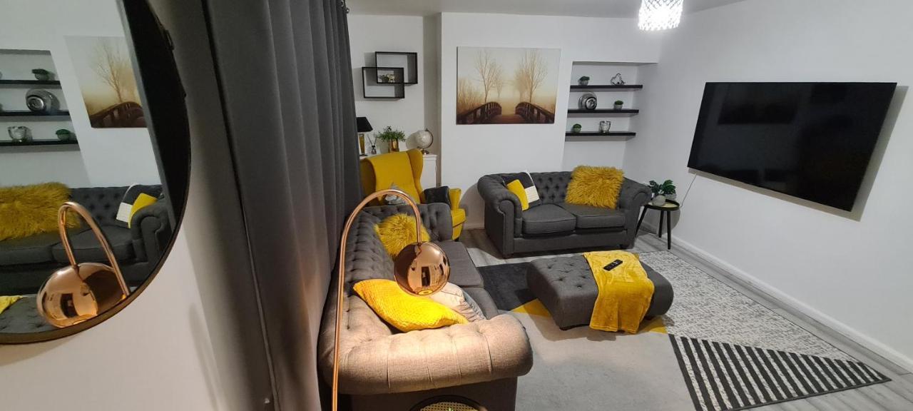 Cosy 3-Bedroom House In Aspley Nottingham Apartment Nottingham