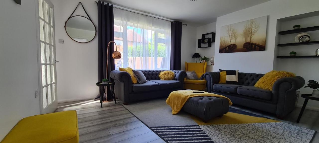 Apartment Cosy 3-Bedroom House In Aspley Nottingham