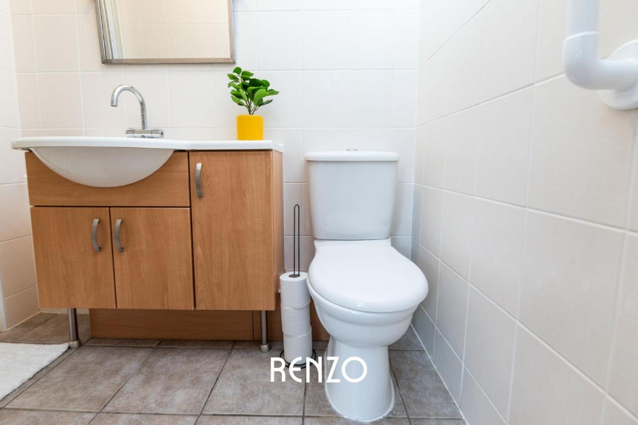 Bright And Warm 1-bed Annexe In West Bridgford, By Renzo, Free Driveway Parking! Apartamento *