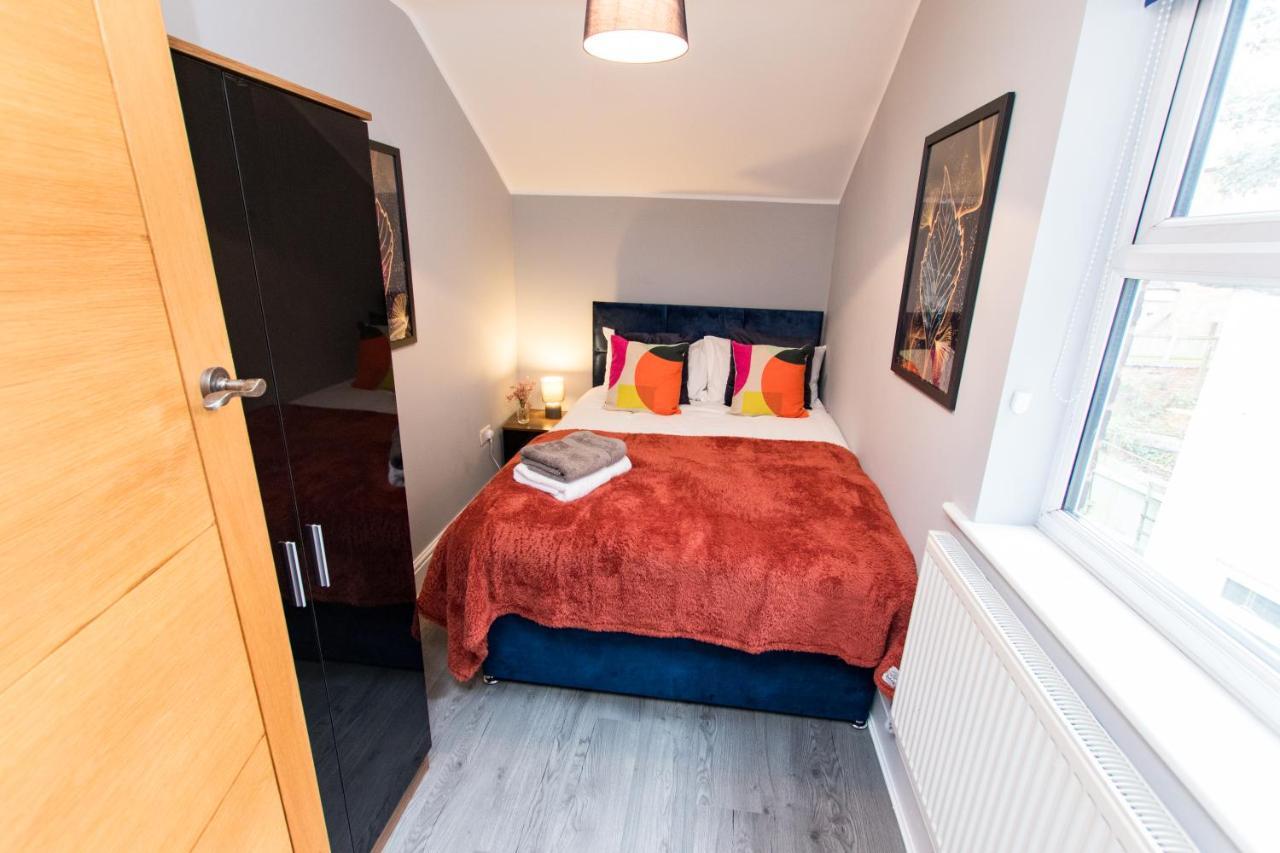 Newly Renovated Perfect Family In Holiday home Nottingham
