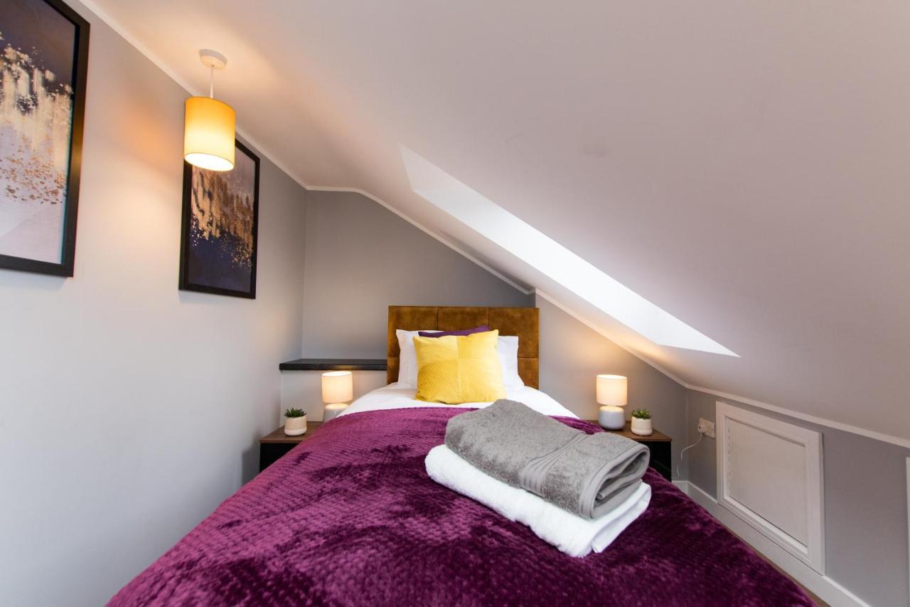 Newly Renovated Perfect Family In Holiday home Nottingham