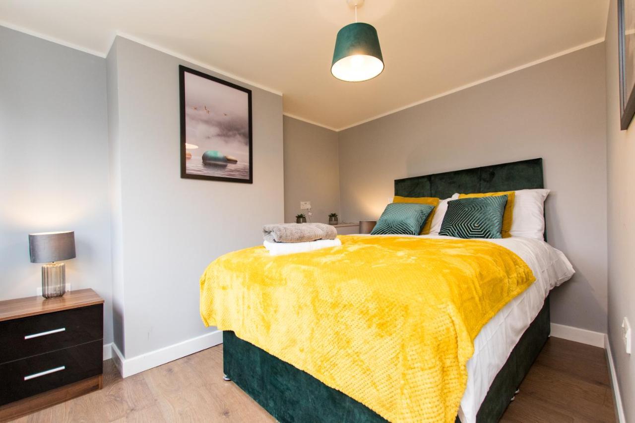 Newly Renovated Perfect Family In Nottingham