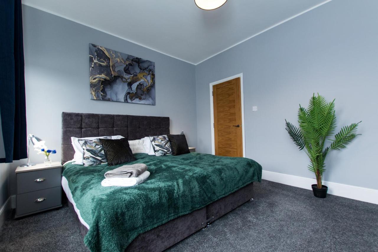 Newly Renovated Perfect Family In * Nottingham