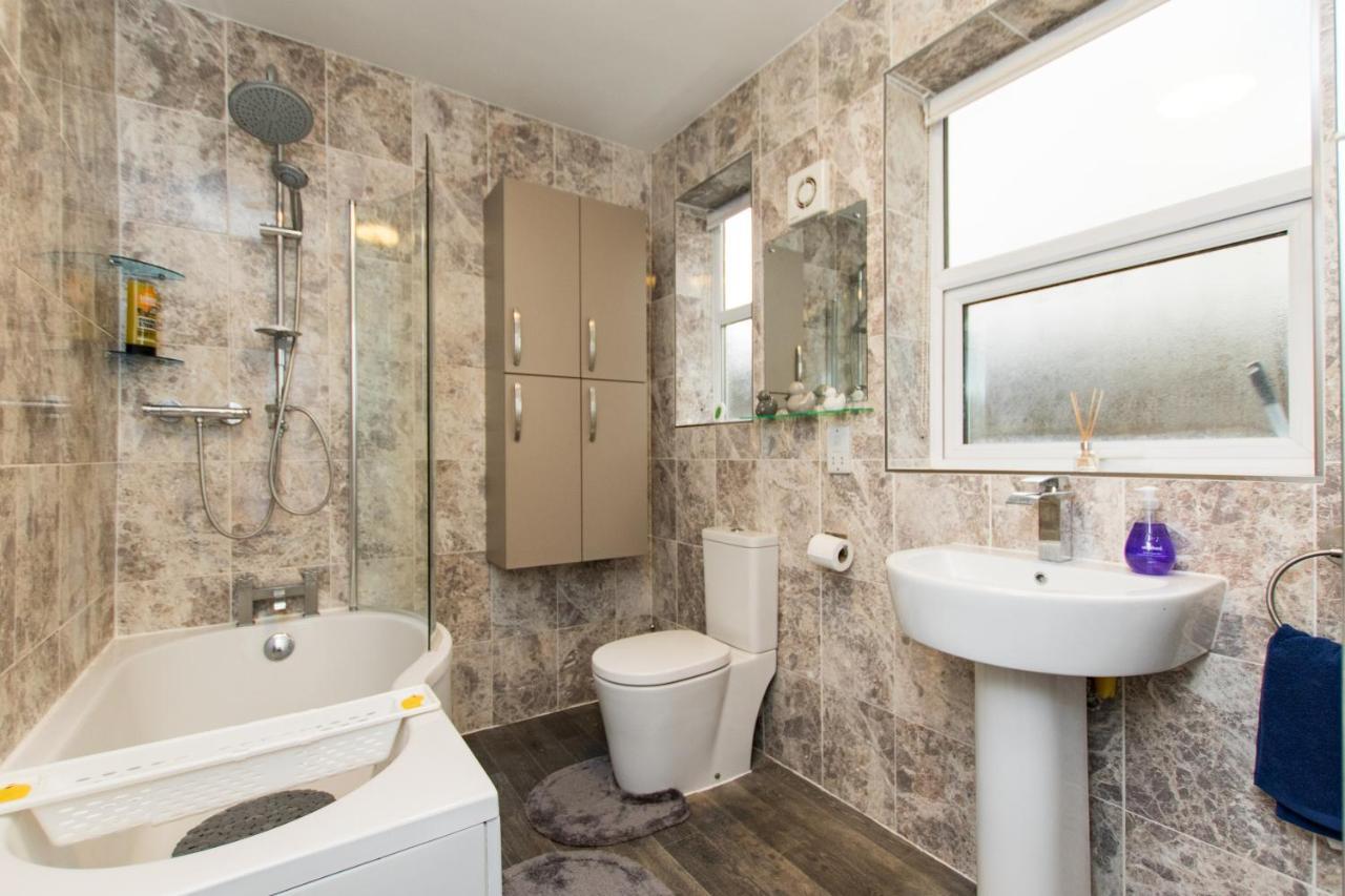 Newly Renovated Perfect Family In Holiday home