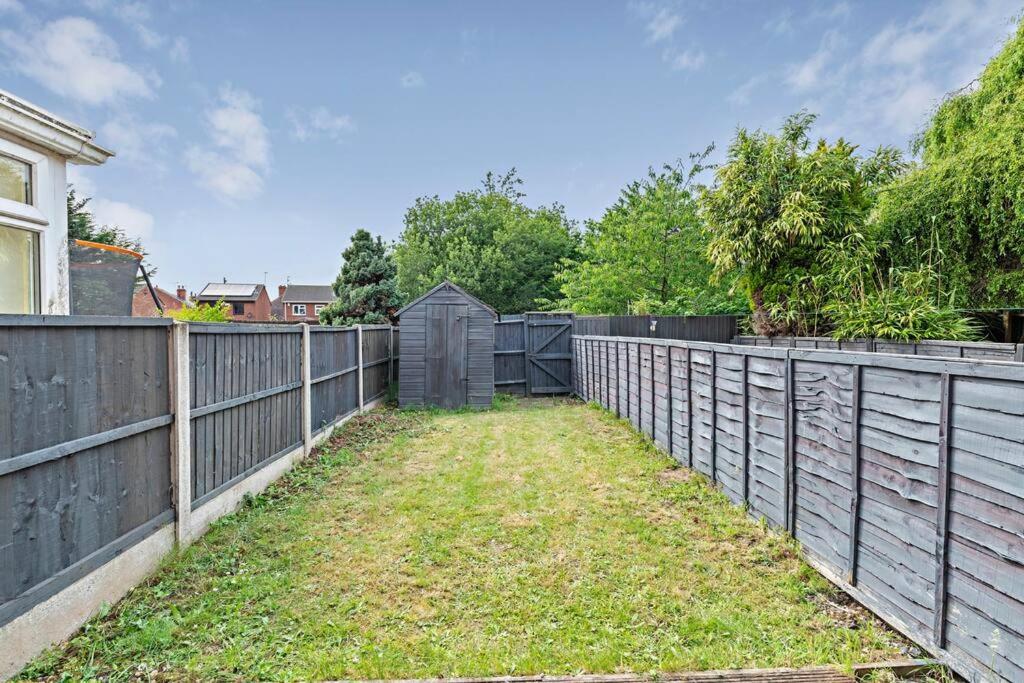 Luxury 2 Bedroom House City. Holiday home