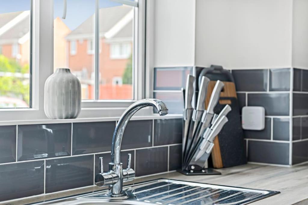 Luxury 2 Bedroom House City. * Nottingham