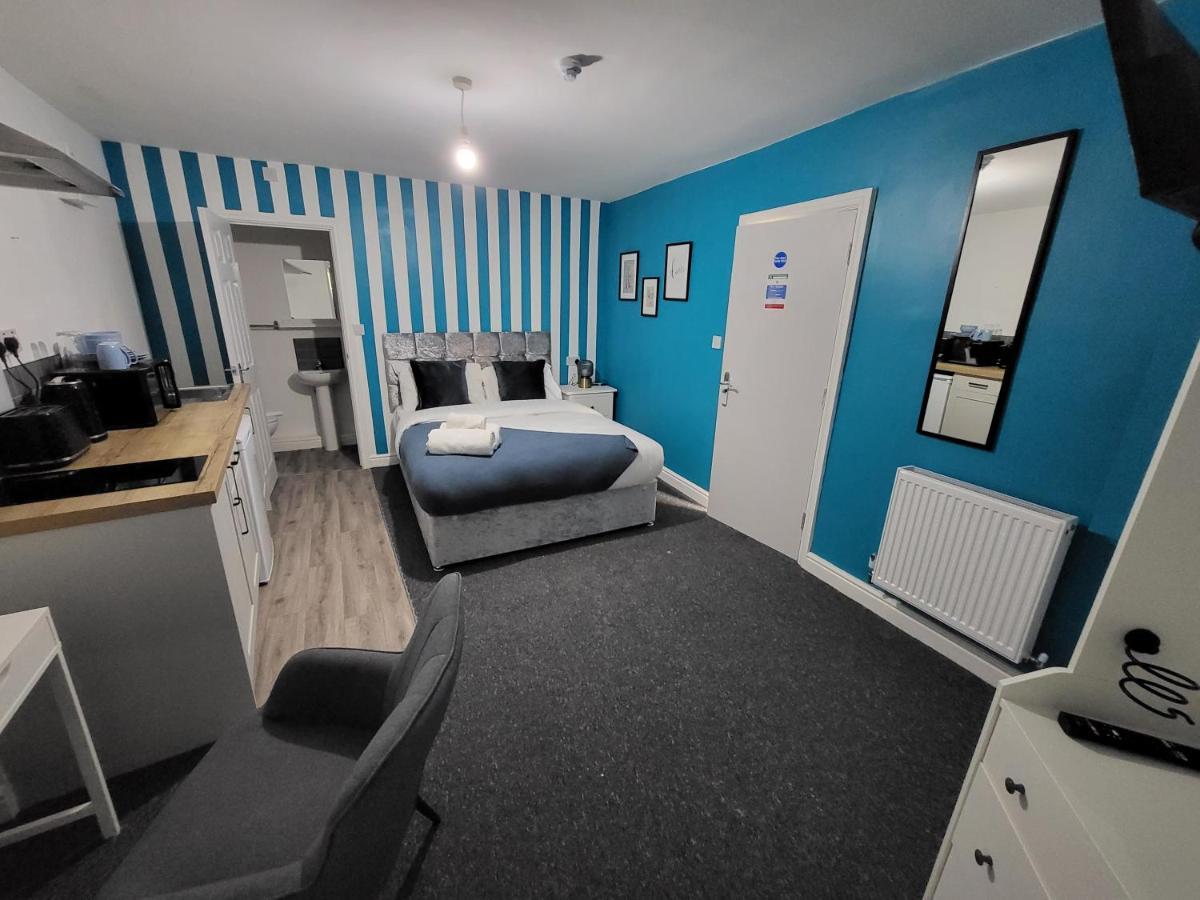 Forest Rd, Short Aparthotel *