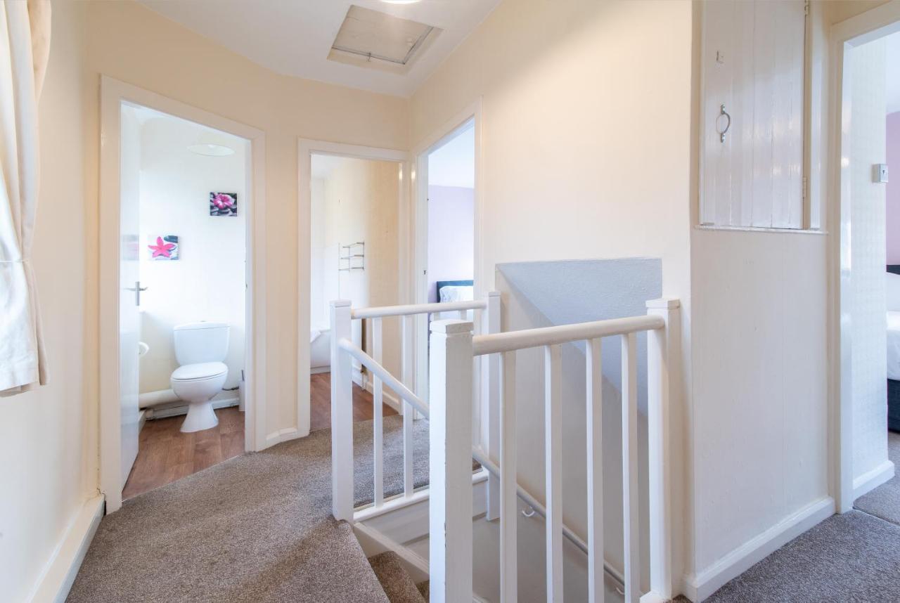 Apartment Your Haven - 3 Bed House With Free Wifi And Parking Nottingham