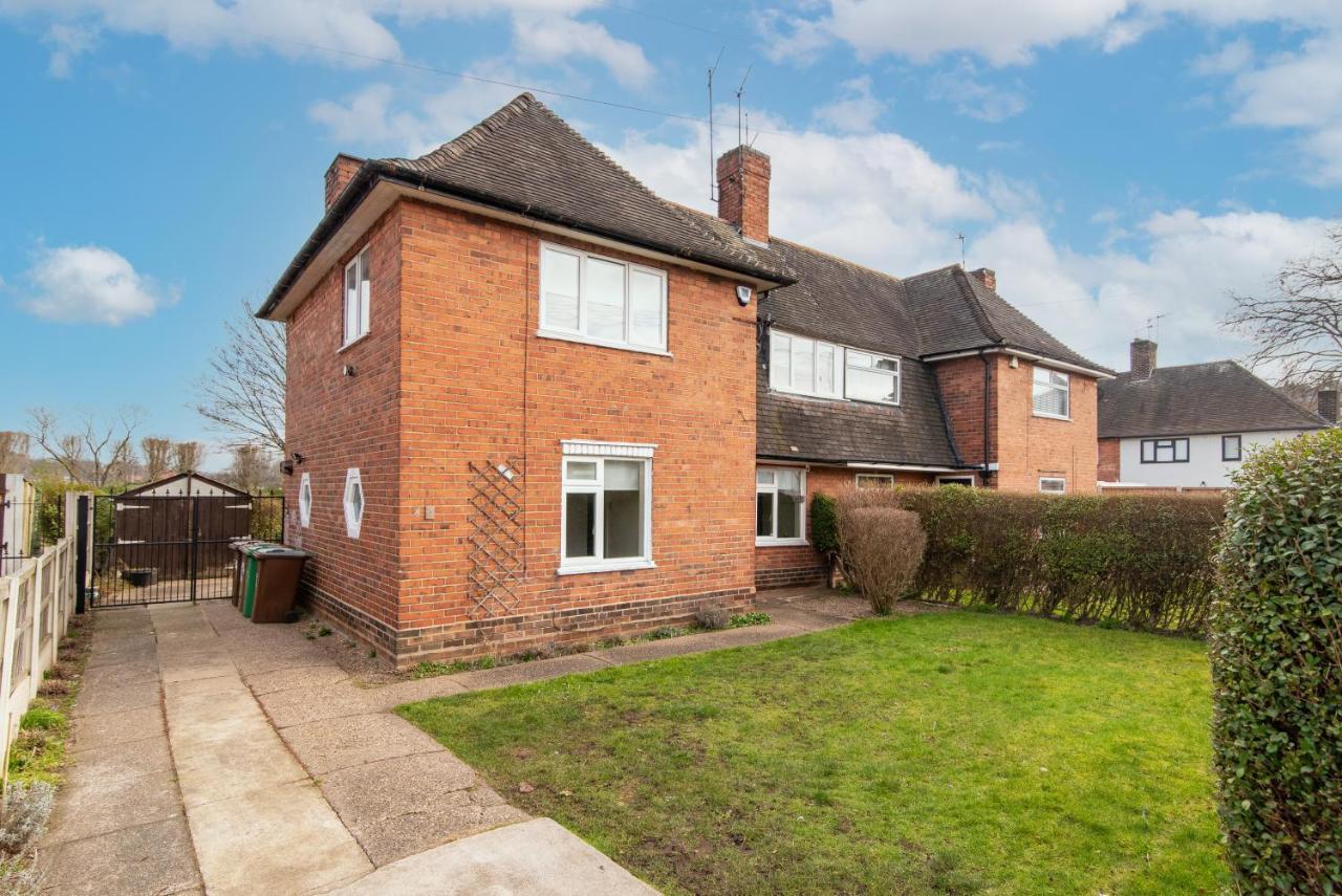 Apartment Your Haven - 3 Bed House With Free Wifi And Parking *