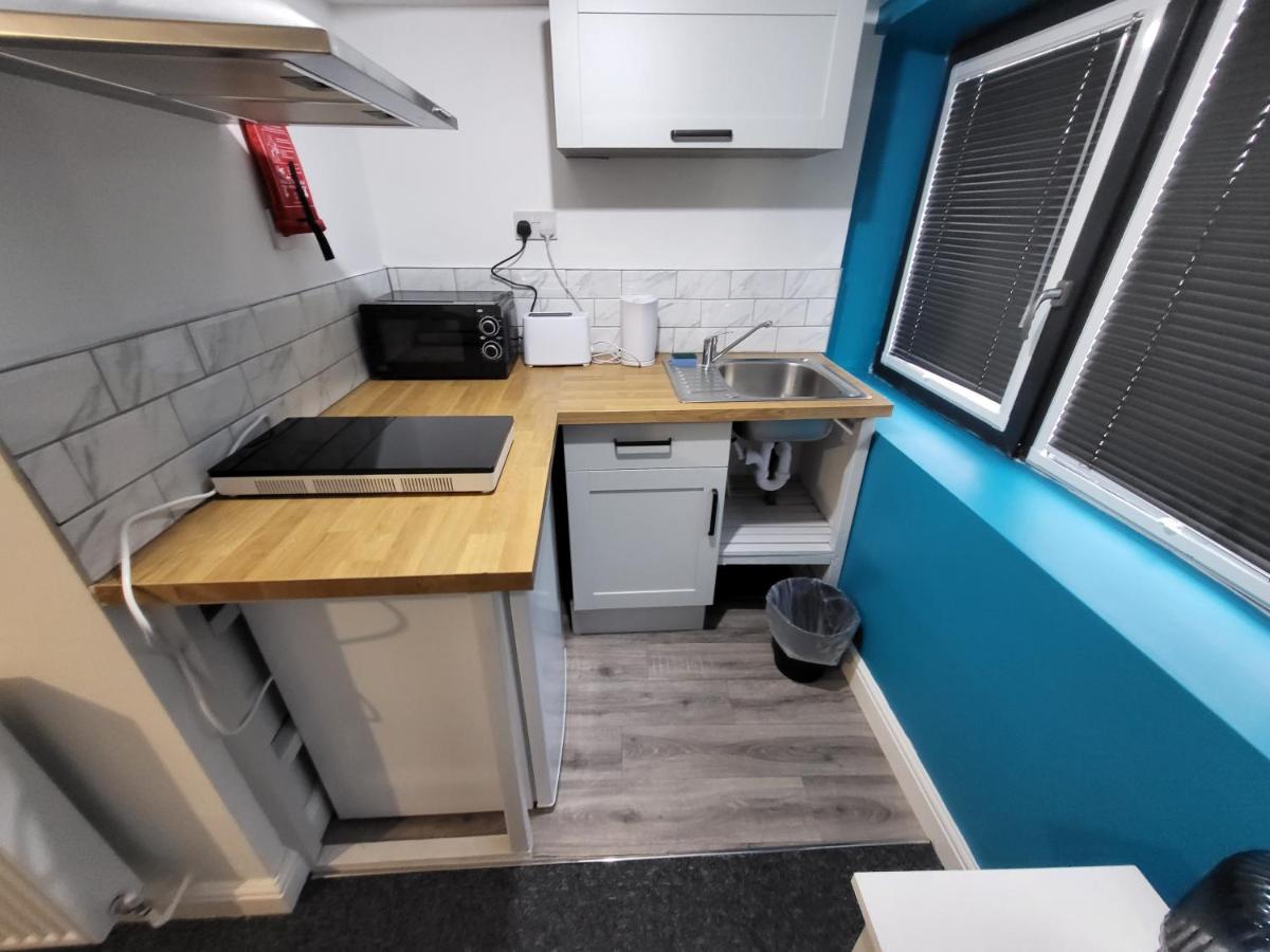 Premier - Tring Vale Nottingham