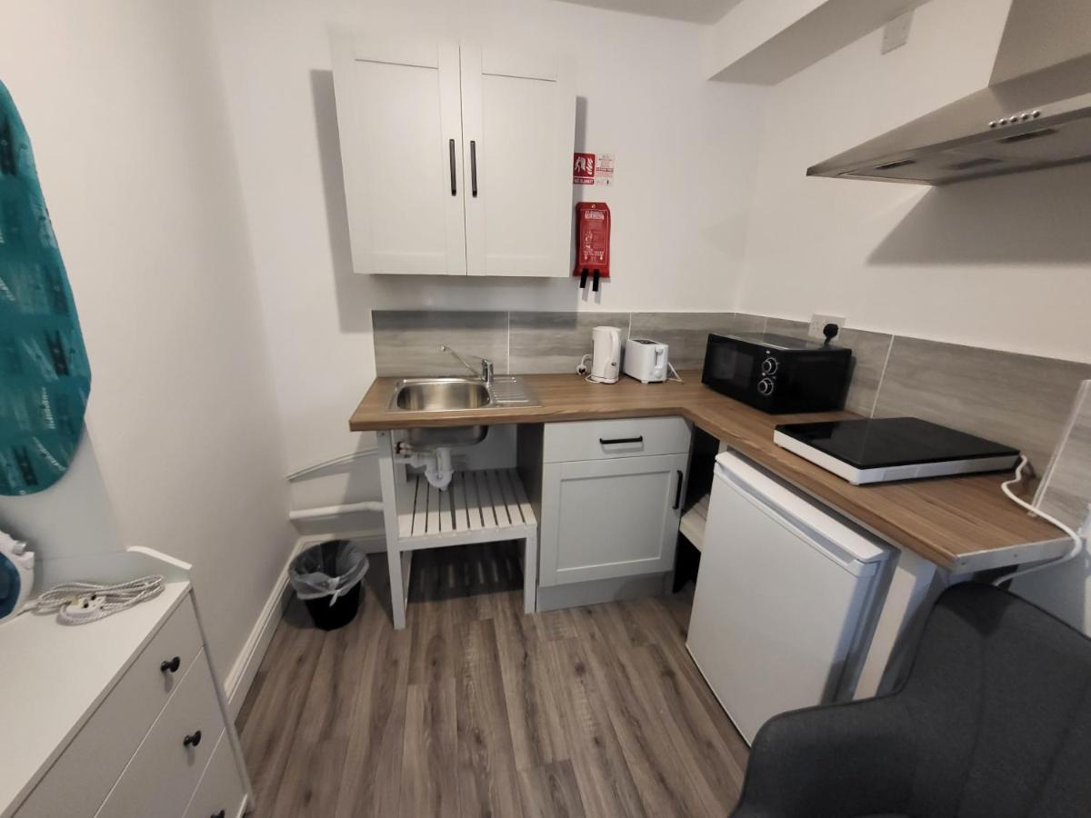 Premier - Tring Vale Nottingham