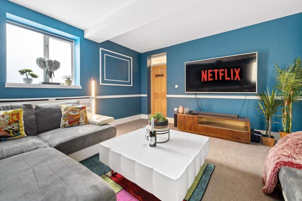 Luxurious 3 Bedroom In Park Estate *