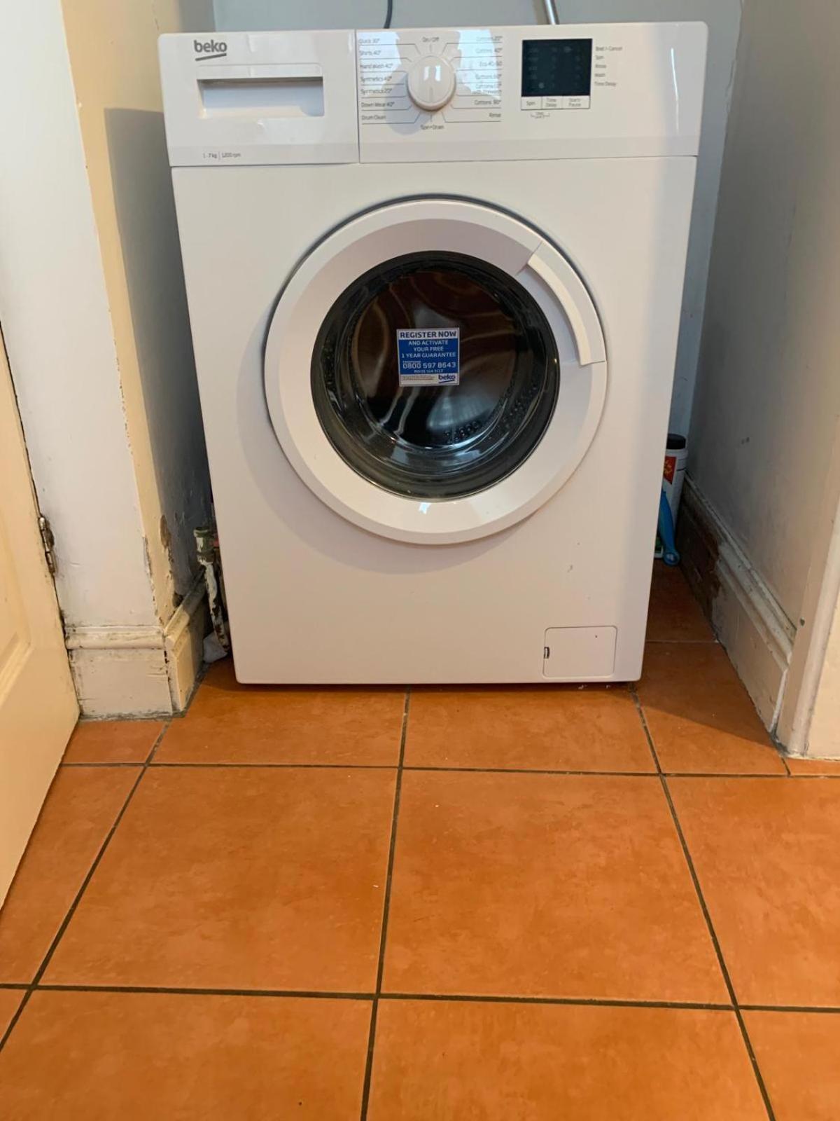 Apartment 4 Bedroom House In Lenton Nottingham