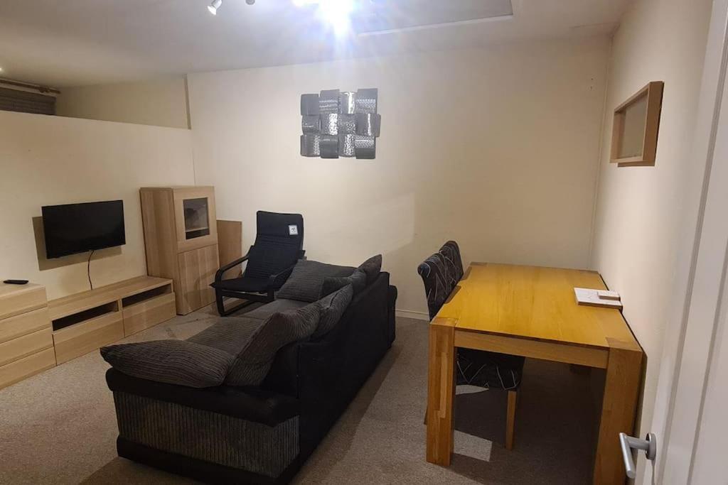 Radcliffe Studio Nottingham