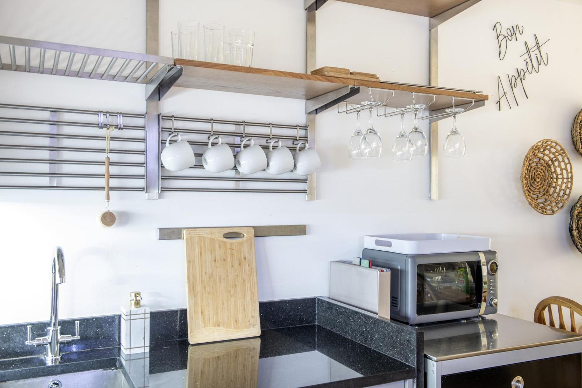 Urban Elegance - 1-2 Bed Luxury Retreat