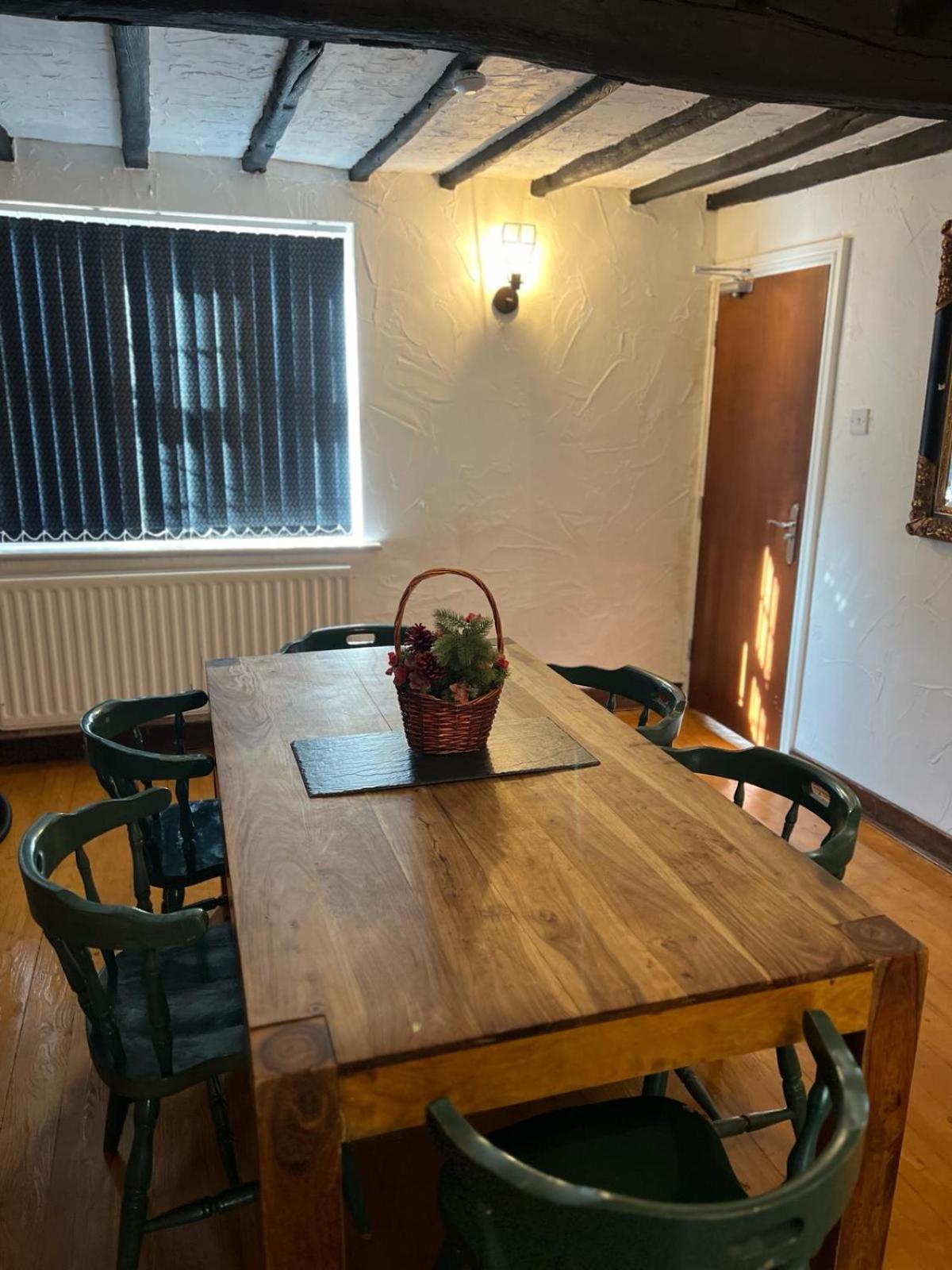 Antic For Family Apartment